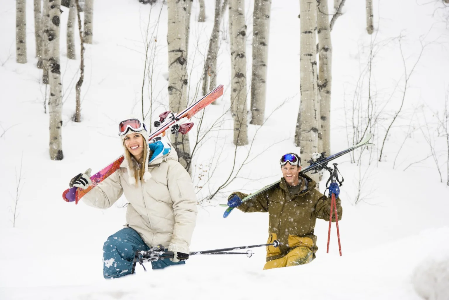 Couple skiing in Colorado to promote of BHRT therapy.